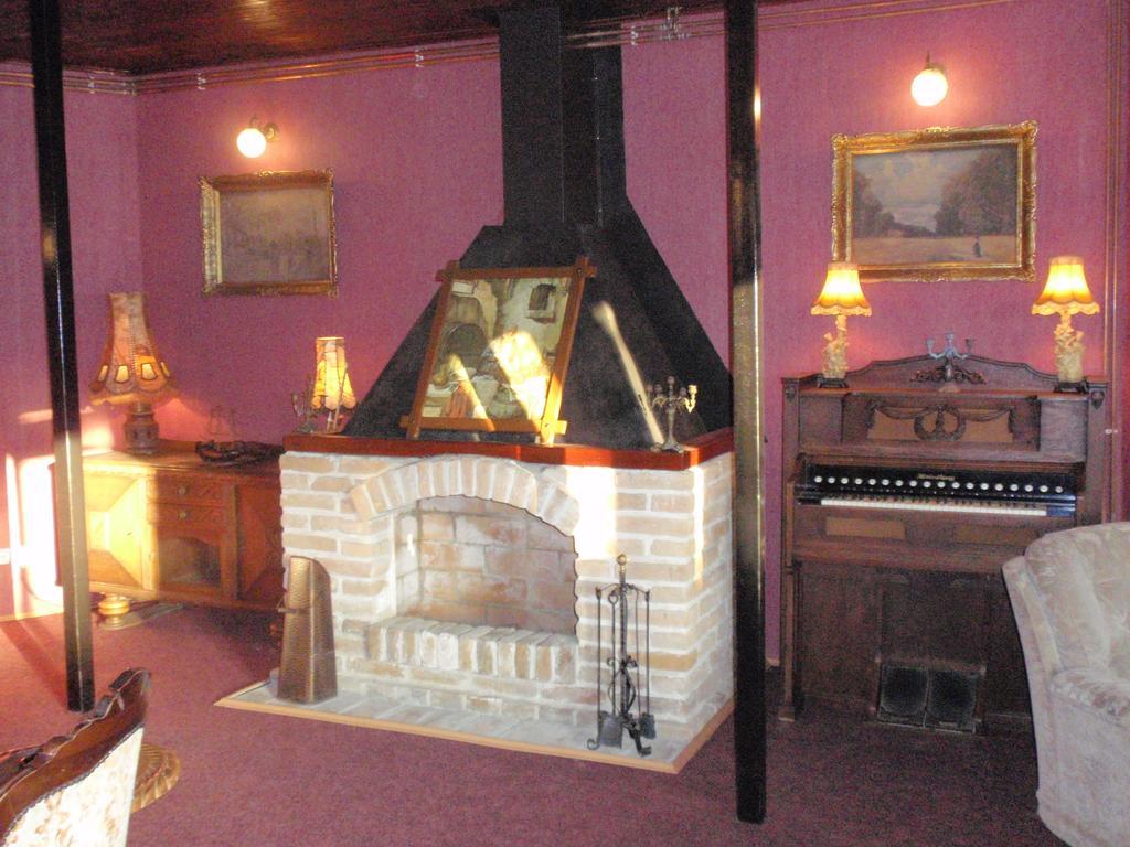 Hostel Otard Белград Экстерьер фото