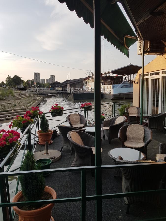 Hostel Otard Белград Экстерьер фото